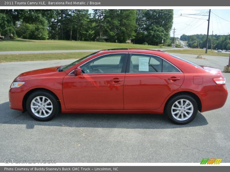 Barcelona Red Metallic / Bisque 2011 Toyota Camry XLE