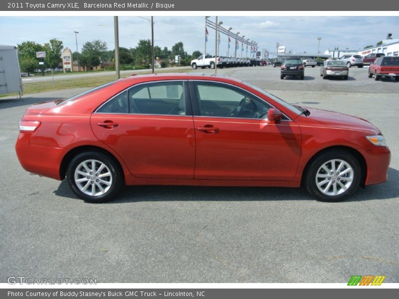 Barcelona Red Metallic / Bisque 2011 Toyota Camry XLE