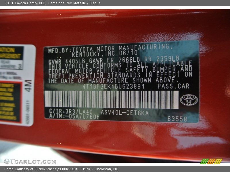 Barcelona Red Metallic / Bisque 2011 Toyota Camry XLE