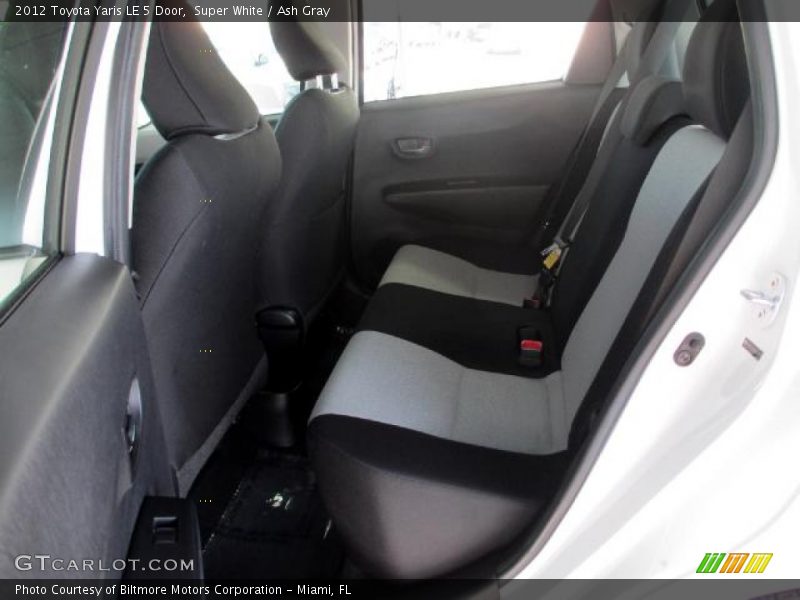 Super White / Ash Gray 2012 Toyota Yaris LE 5 Door