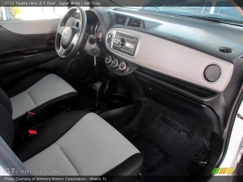 Super White / Ash Gray 2012 Toyota Yaris LE 5 Door