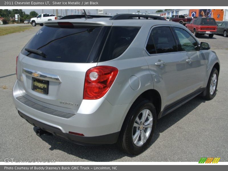 Silver Ice Metallic / Jet Black 2011 Chevrolet Equinox LT