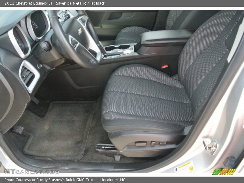 Silver Ice Metallic / Jet Black 2011 Chevrolet Equinox LT