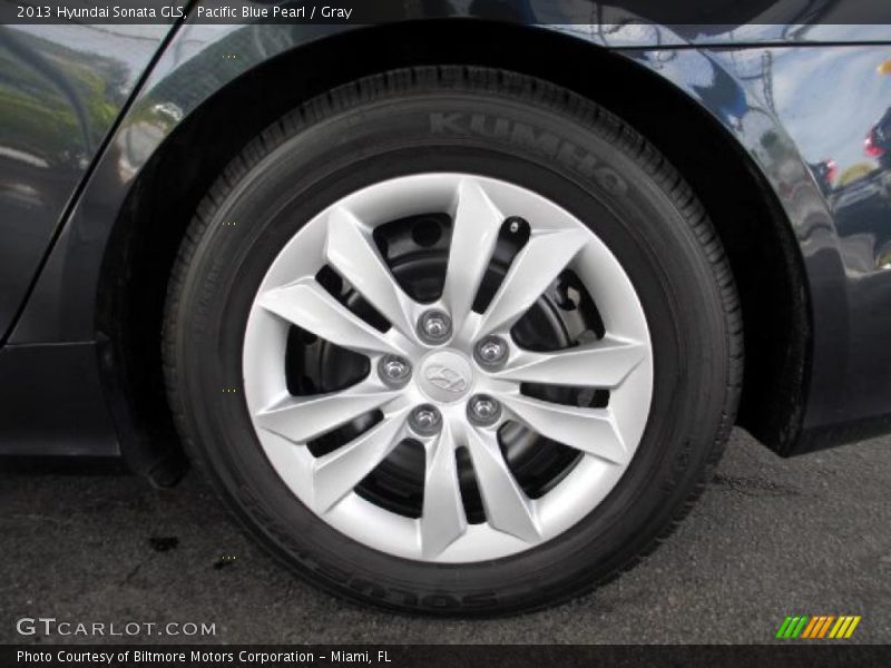 Pacific Blue Pearl / Gray 2013 Hyundai Sonata GLS