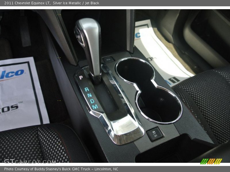 Silver Ice Metallic / Jet Black 2011 Chevrolet Equinox LT