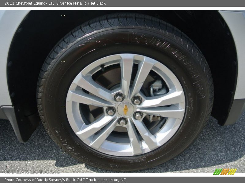 Silver Ice Metallic / Jet Black 2011 Chevrolet Equinox LT