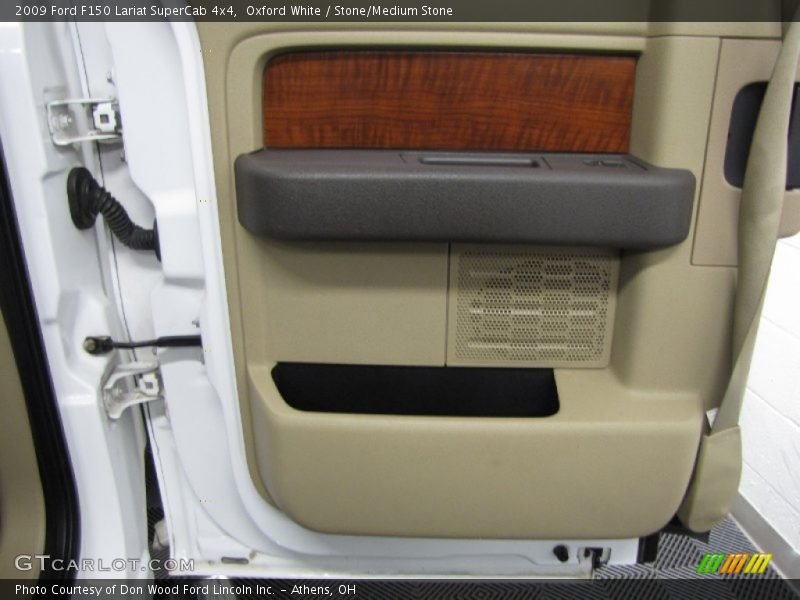Oxford White / Stone/Medium Stone 2009 Ford F150 Lariat SuperCab 4x4