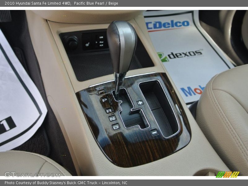 Pacific Blue Pearl / Beige 2010 Hyundai Santa Fe Limited 4WD
