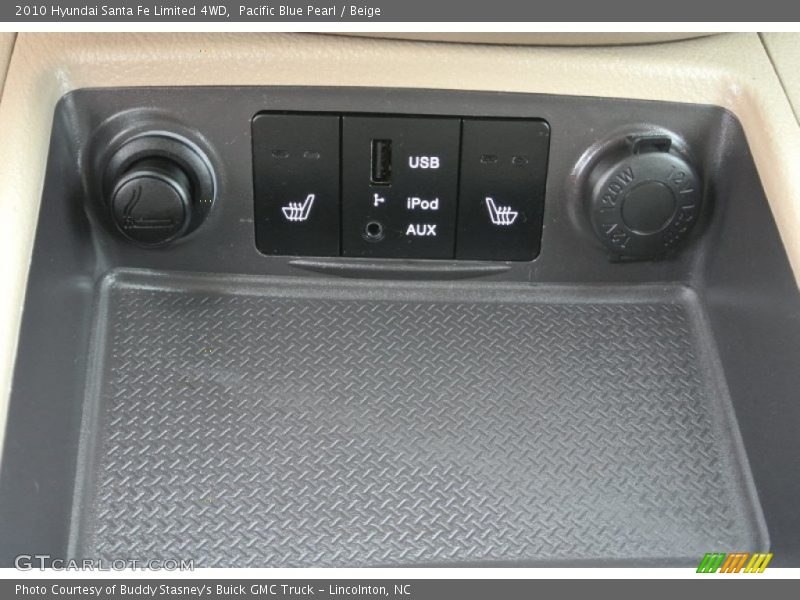Pacific Blue Pearl / Beige 2010 Hyundai Santa Fe Limited 4WD