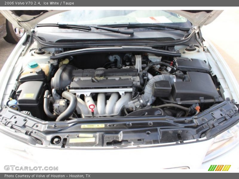  2006 V70 2.4 Engine - 2.4 Liter DOHC 20-Valve Inline 5 Cylinder