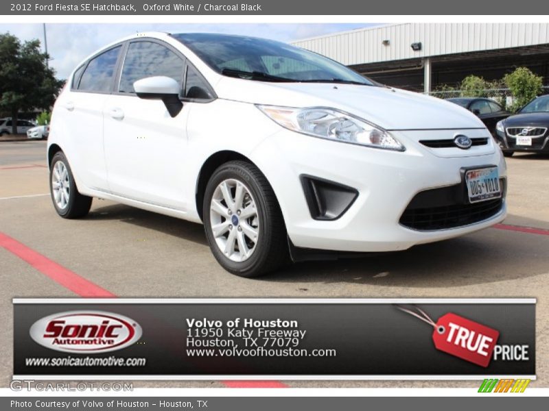Oxford White / Charcoal Black 2012 Ford Fiesta SE Hatchback
