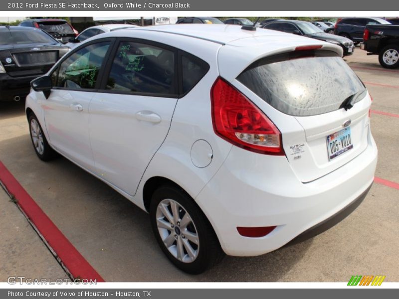 Oxford White / Charcoal Black 2012 Ford Fiesta SE Hatchback