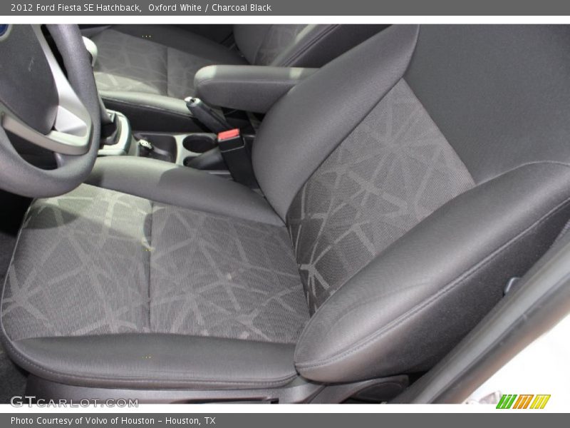 Oxford White / Charcoal Black 2012 Ford Fiesta SE Hatchback