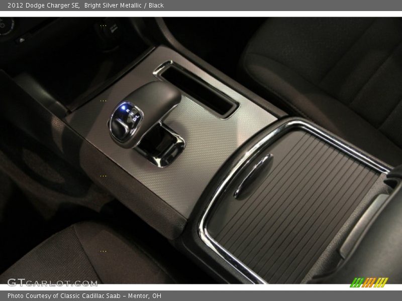 Bright Silver Metallic / Black 2012 Dodge Charger SE