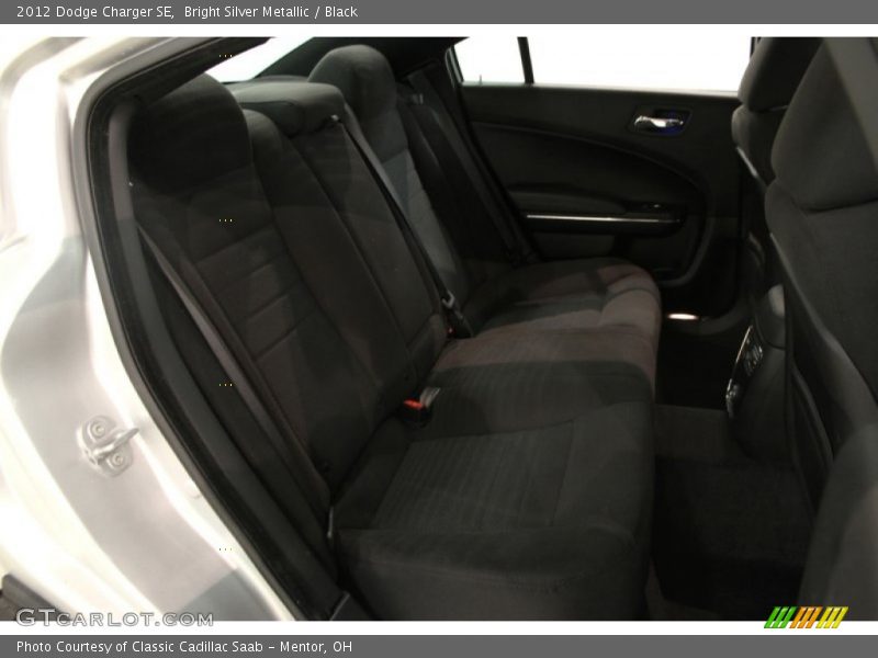 Bright Silver Metallic / Black 2012 Dodge Charger SE