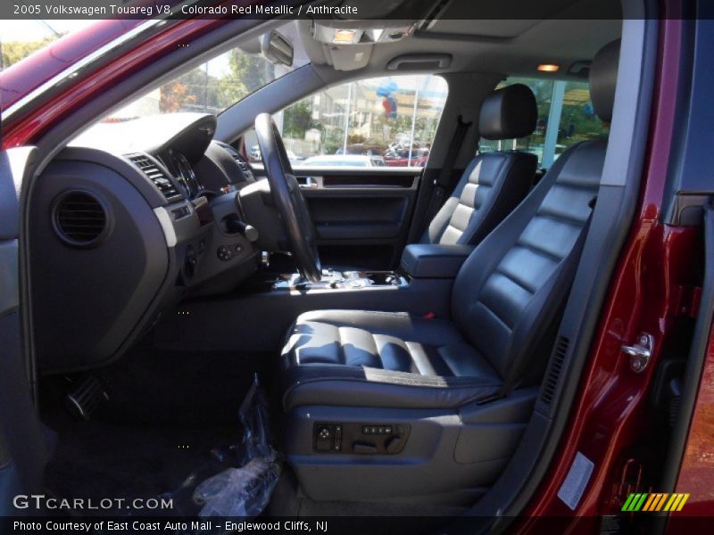 Colorado Red Metallic / Anthracite 2005 Volkswagen Touareg V8