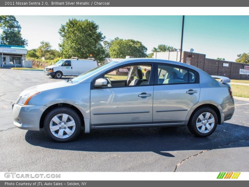 Brilliant Silver Metallic / Charcoal 2011 Nissan Sentra 2.0