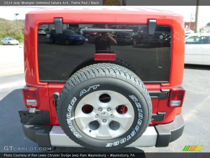 Flame Red / Black 2014 Jeep Wrangler Unlimited Sahara 4x4