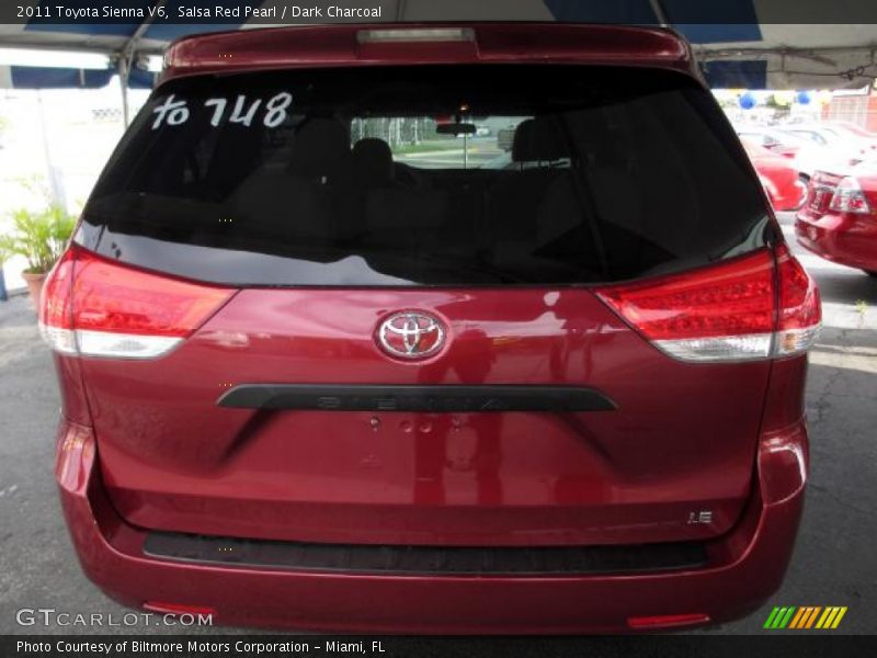 Salsa Red Pearl / Dark Charcoal 2011 Toyota Sienna V6