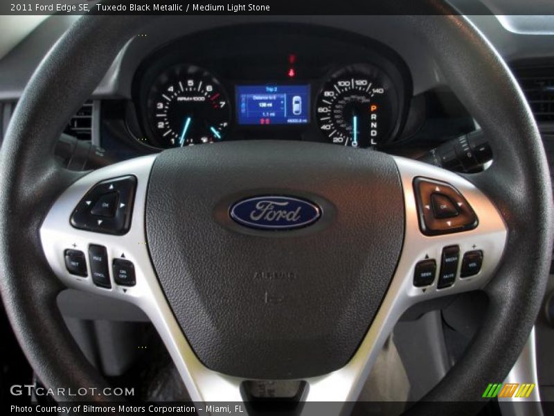 Tuxedo Black Metallic / Medium Light Stone 2011 Ford Edge SE