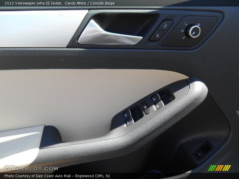 Candy White / Cornsilk Beige 2013 Volkswagen Jetta SE Sedan