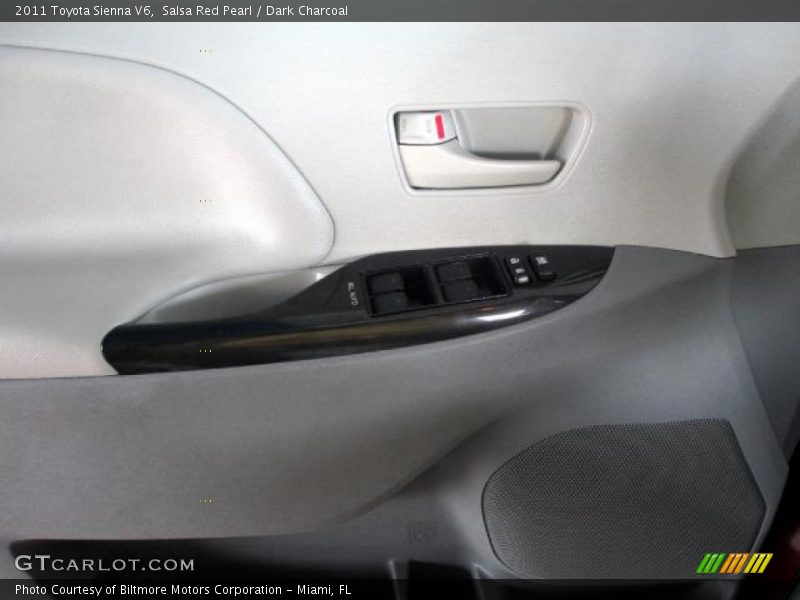 Salsa Red Pearl / Dark Charcoal 2011 Toyota Sienna V6
