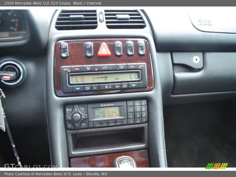 Controls of 2000 CLK 320 Coupe