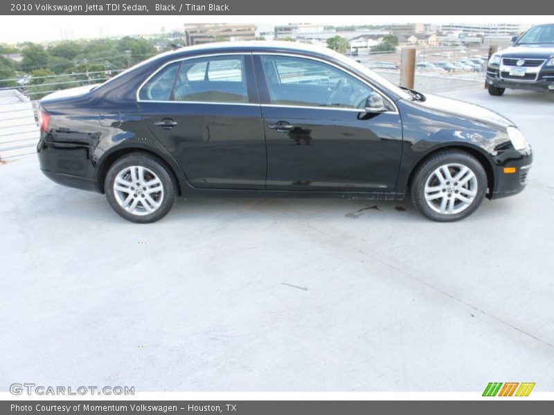 Black / Titan Black 2010 Volkswagen Jetta TDI Sedan