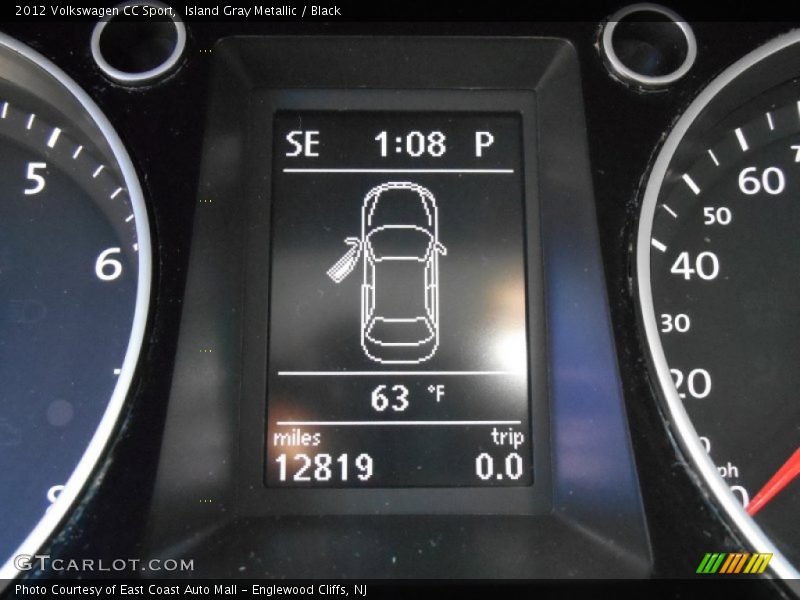 Island Gray Metallic / Black 2012 Volkswagen CC Sport
