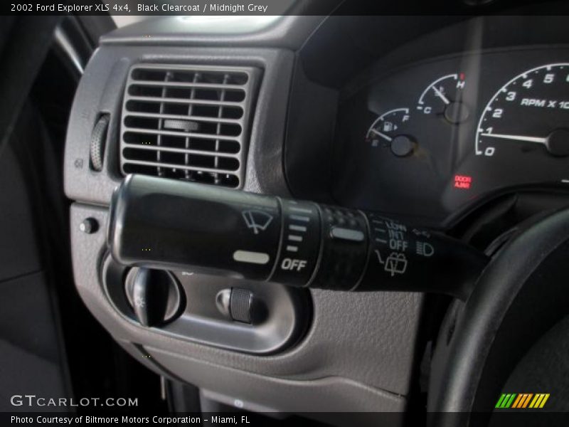 Black Clearcoat / Midnight Grey 2002 Ford Explorer XLS 4x4