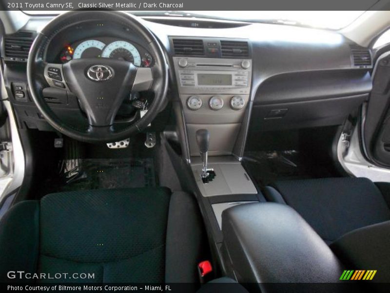 Classic Silver Metallic / Dark Charcoal 2011 Toyota Camry SE
