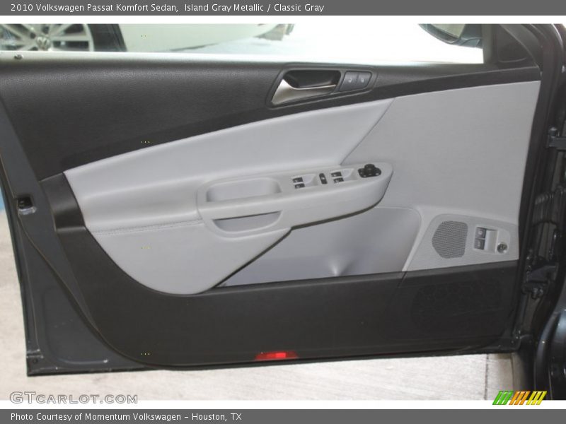 Island Gray Metallic / Classic Gray 2010 Volkswagen Passat Komfort Sedan