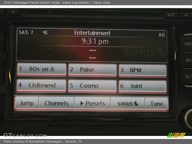 Island Gray Metallic / Classic Gray 2010 Volkswagen Passat Komfort Sedan