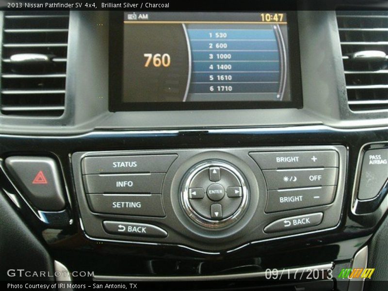 Brilliant Silver / Charcoal 2013 Nissan Pathfinder SV 4x4