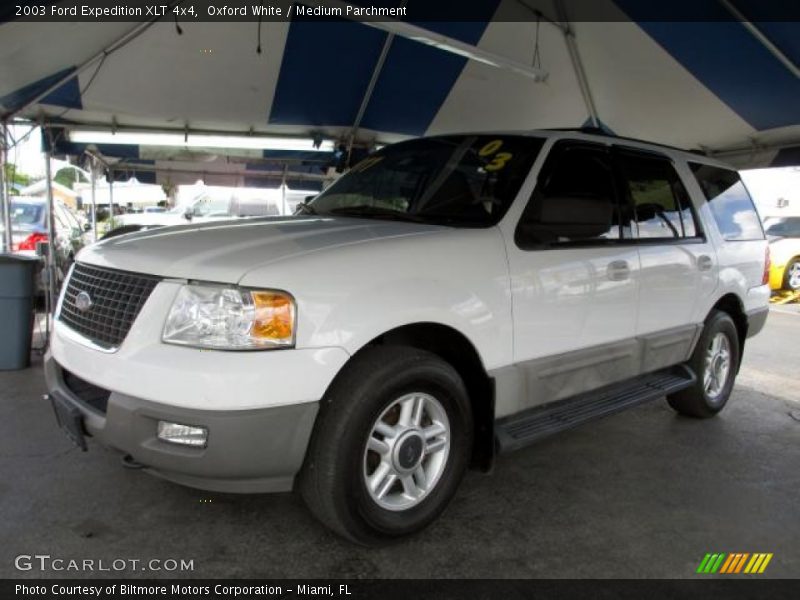 Oxford White / Medium Parchment 2003 Ford Expedition XLT 4x4
