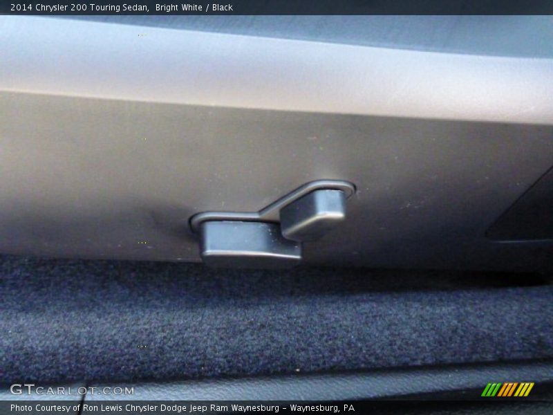 Bright White / Black 2014 Chrysler 200 Touring Sedan