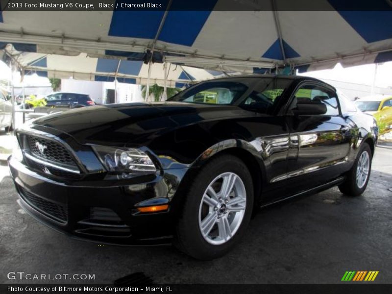 Black / Charcoal Black 2013 Ford Mustang V6 Coupe