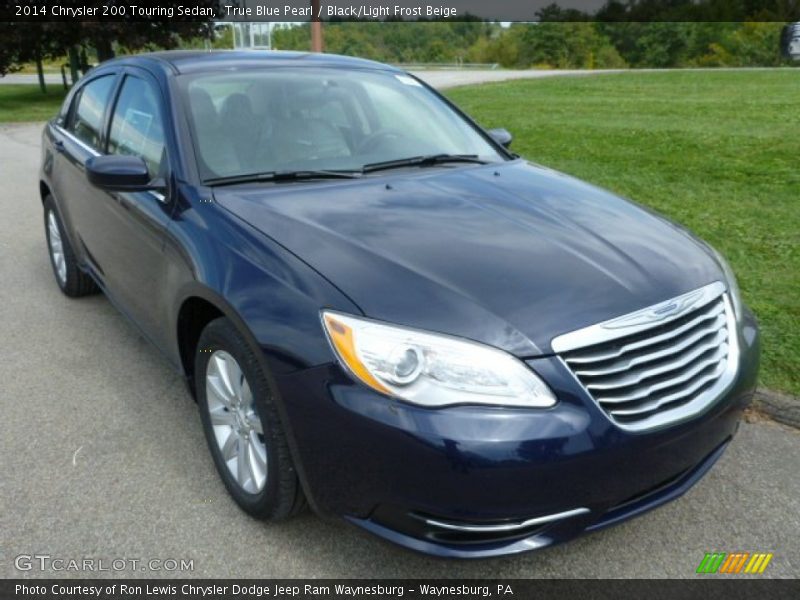 Front 3/4 View of 2014 200 Touring Sedan