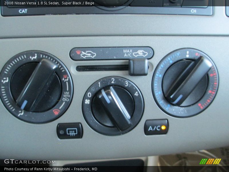 Super Black / Beige 2008 Nissan Versa 1.8 SL Sedan