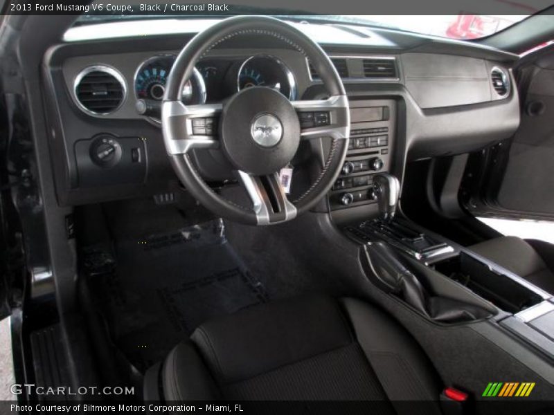 Black / Charcoal Black 2013 Ford Mustang V6 Coupe