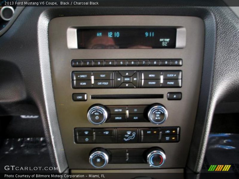 Black / Charcoal Black 2013 Ford Mustang V6 Coupe