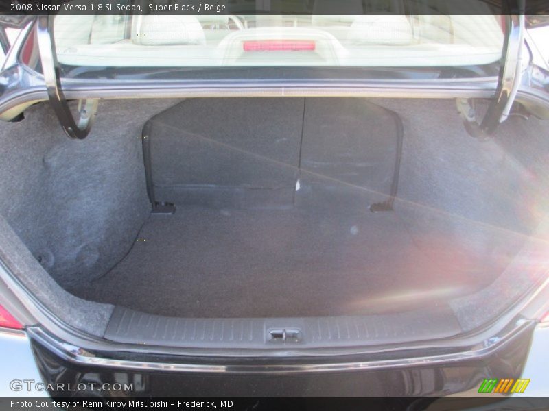 Super Black / Beige 2008 Nissan Versa 1.8 SL Sedan