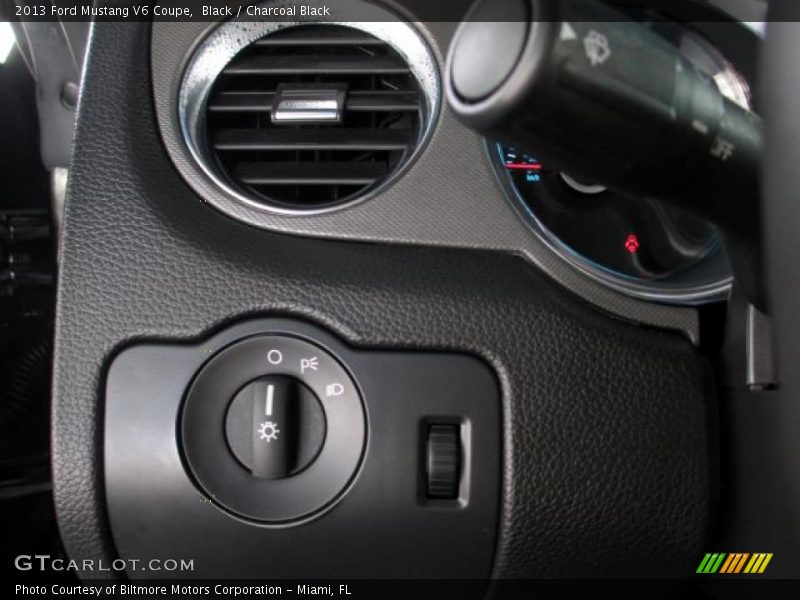 Black / Charcoal Black 2013 Ford Mustang V6 Coupe