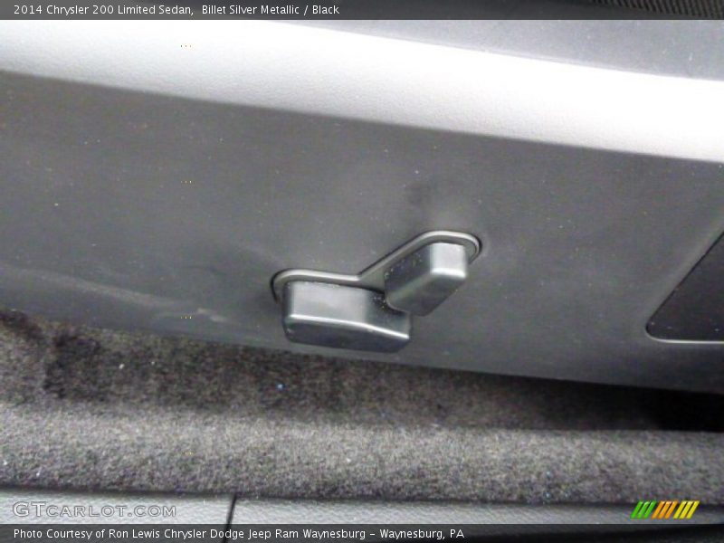 Billet Silver Metallic / Black 2014 Chrysler 200 Limited Sedan
