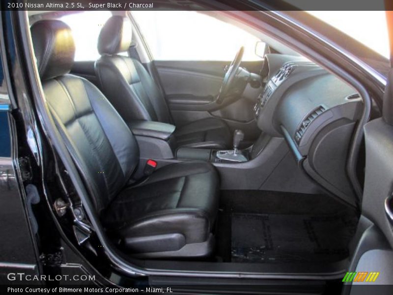 Super Black / Charcoal 2010 Nissan Altima 2.5 SL