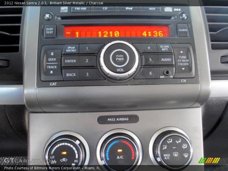 Brilliant Silver Metallic / Charcoal 2012 Nissan Sentra 2.0 S