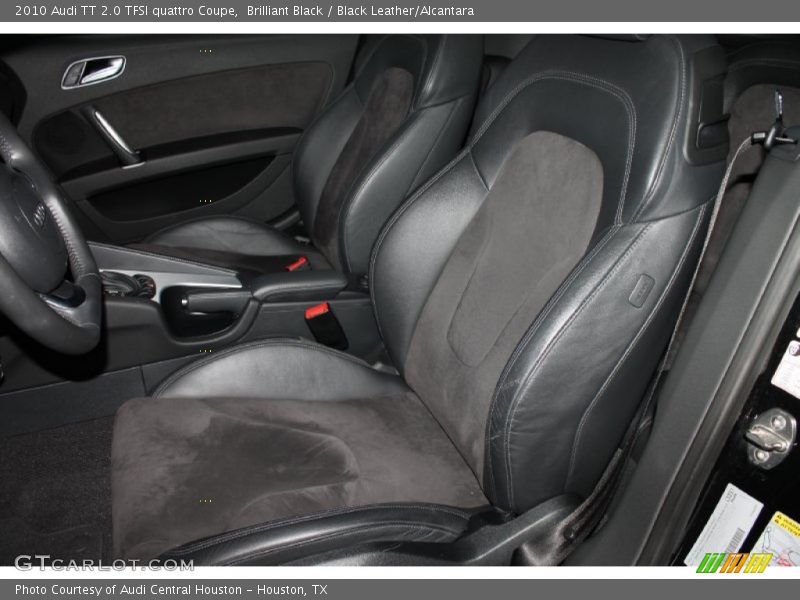 Front Seat of 2010 TT 2.0 TFSI quattro Coupe