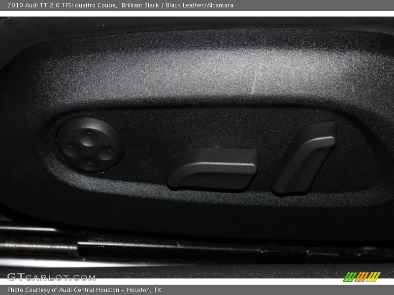 Brilliant Black / Black Leather/Alcantara 2010 Audi TT 2.0 TFSI quattro Coupe
