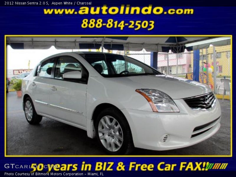 Aspen White / Charcoal 2012 Nissan Sentra 2.0 S