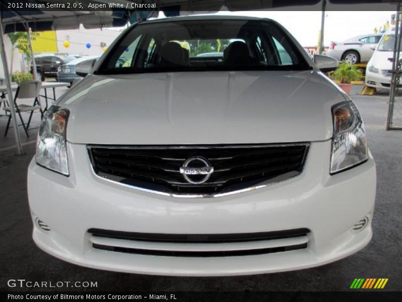 Aspen White / Charcoal 2012 Nissan Sentra 2.0 S
